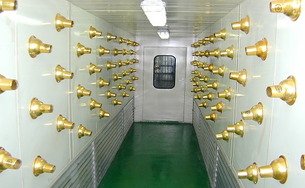 塑料件涂裝生產(chǎn)線風(fēng)淋室