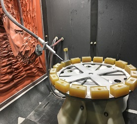 標(biāo)準(zhǔn)六軸噴砂機(jī)器人4