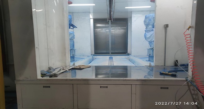 噴粉房人工補(bǔ)漆臺(tái)